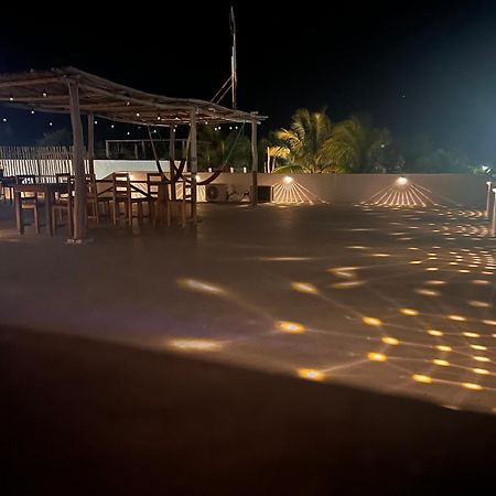 Casa Gajah Hotel Cuyo Exteriör bild