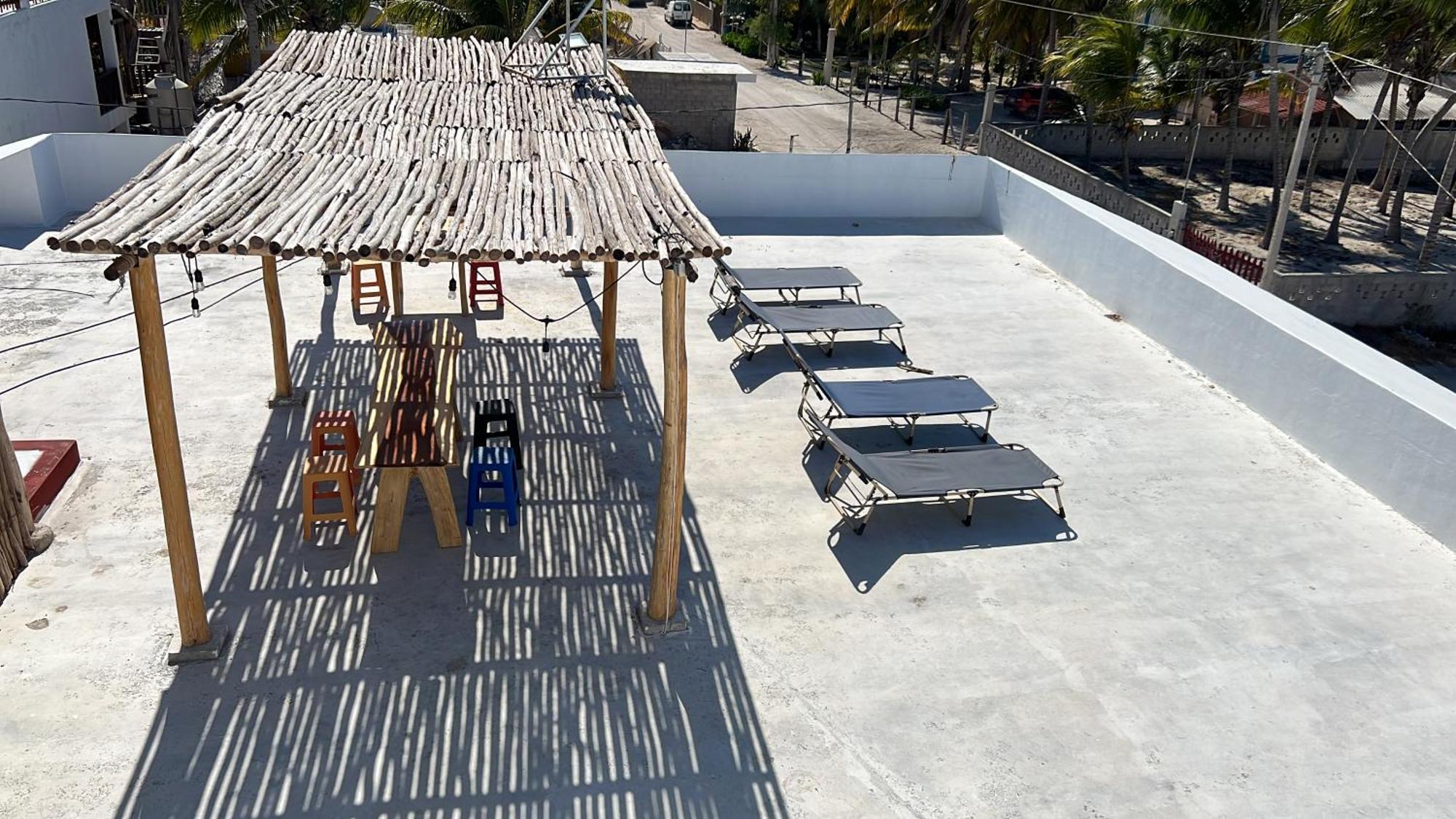 Casa Gajah Hotel Cuyo Exteriör bild
